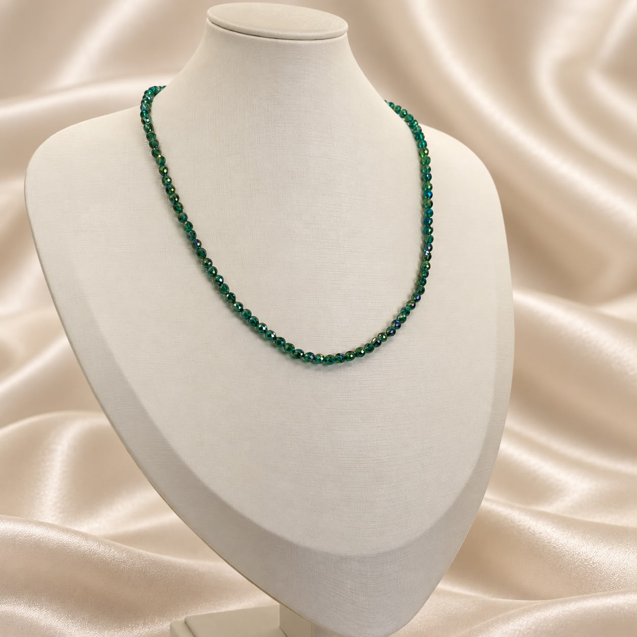 Colar Esfera Verde Frutacor
